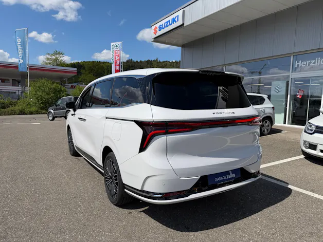 FORTHING 9 1.5T PHEV 7 Sitze Full Option Plugin