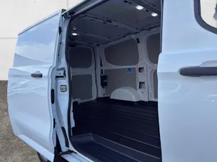 Ford Transit C Van 320 L1 2.0 EcoBlue 136 Trend
