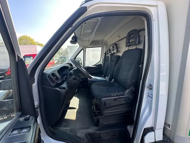 Iveco 35 S 160PS Koffer Hebebühne AHK