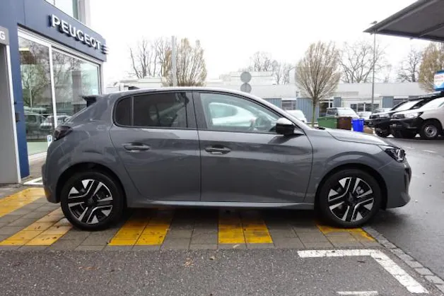 Peugeot 208 1.2 MHEV 110 Allure P