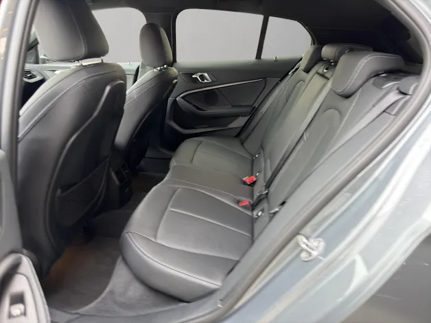 BMW 120d xDrive Steptronic Pure M Sport