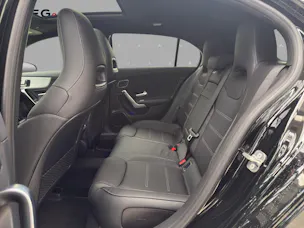 Mercedes-Benz A 250 4M - AMG / DISTRONIC / 360 Grad Kamera / Panorama-Dach