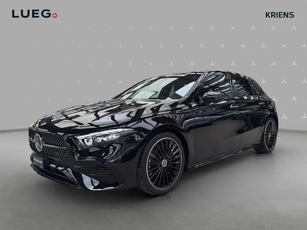 Mercedes-Benz A 250 4M - AMG / DISTRONIC / 360 Grad Kamera / Panorama-Dach