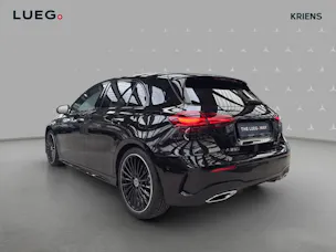 Mercedes-Benz A 250 4M - AMG / DISTRONIC / 360 Grad Kamera / Panorama-Dach