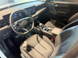 MG HS 1.5 T HEV Luxury