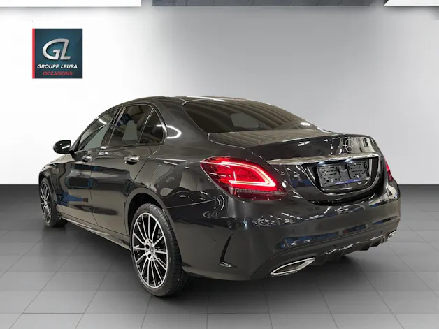 Mercedes-Benz C 400 4Matic AMG Line