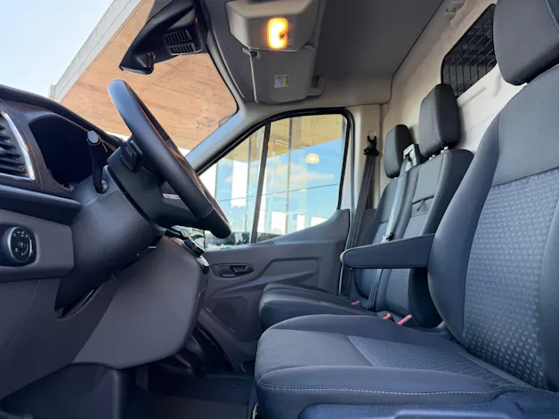 Ford Transit Van 350 L2 Trend 2.0 TDCi 130 FWD A
