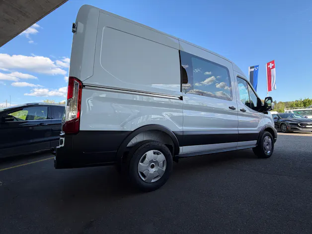 Ford Transit Van 350 L2 Trend 2.0 TDCi 130 FWD A