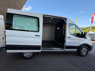 Ford Transit Van 350 L2 Trend 2.0 TDCi 130 FWD A