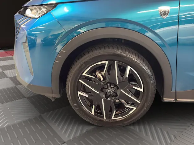 Peugeot 3008 145 e-DCS6 Hybrid GT