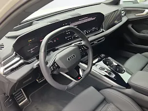 Audi A5 Avant 2.0 TDI Attraction quattro S-Tronic