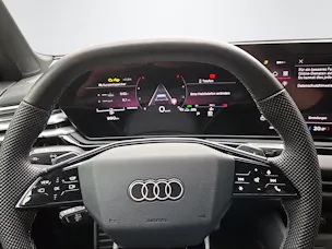 Audi A5 Avant 2.0 TDI Attraction quattro S-Tronic
