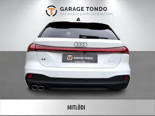 Audi A5 Avant 2.0 TDI Attraction quattro S-Tronic