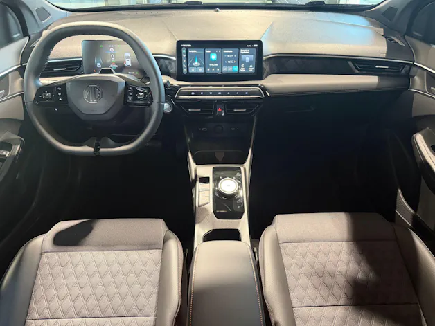 MG 3 1.5 Hybrid Luxury Aut.