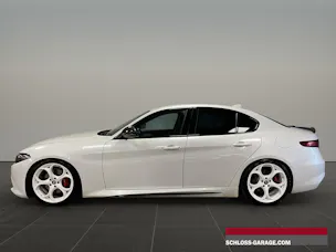 Alfa Romeo Giulia 2.0 MA 280 AT Q4 Ve