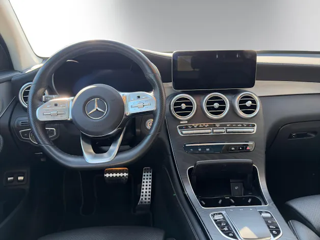 Mercedes-Benz GLC 300 AMG Line 4Matic