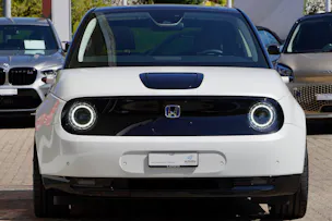 Honda e