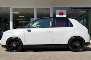 Honda e
