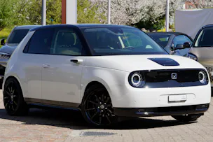 Honda e