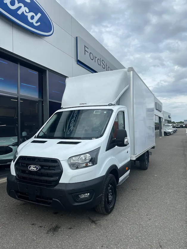 Ford Transit cab.-ch. 350 L4 2.0 Ec Trend/165CV/HD/Aut.