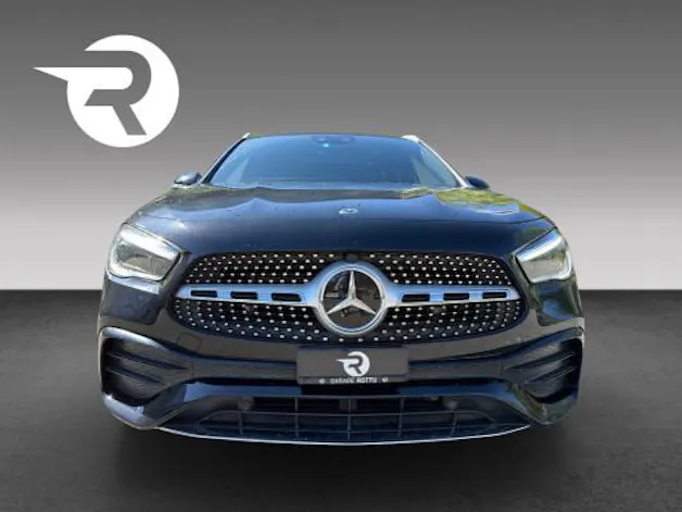 Mercedes-Benz GLA 250 AMG Line 4Matic