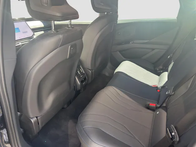 BMW iX3 50 xDrive M Sport