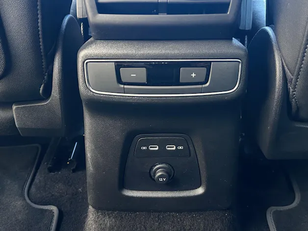 Audi Q4 e-tron 45 Edition Swiss Ski quattro