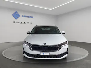 Škoda Octavia Combi 2.0 TDI DSG Selection