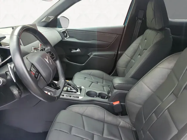 DS Automobiles AUTOMOBILES DS 3 Crossback 1.2 SO Chic EAT8