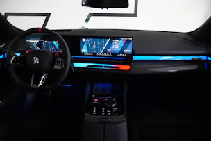 BMW M5 xDrive Touring
