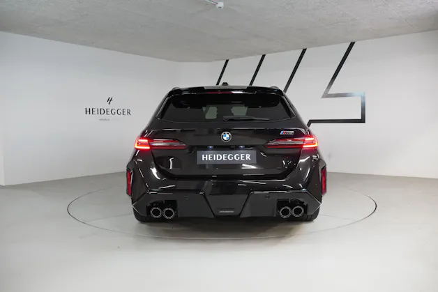 BMW M5 xDrive Touring