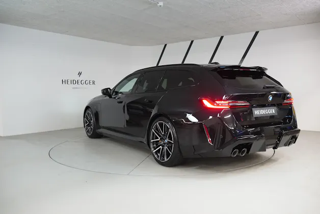BMW M5 xDrive Touring