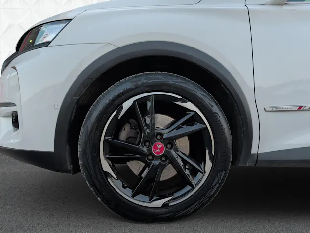 DS Automobiles AUTOMOBILES DS 7 Crossback E-Tense 300 Performance Line