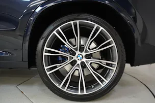BMW X3 M40i Travel