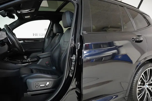 BMW X3 M40i Travel