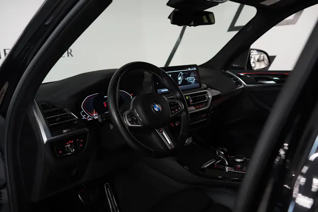 BMW X3 M40i Travel