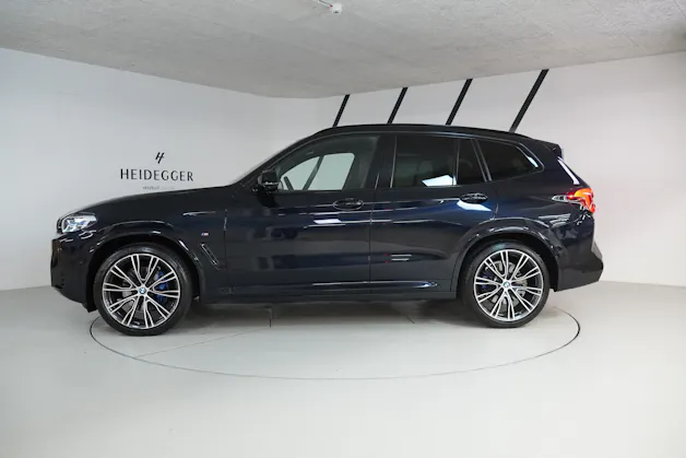 BMW X3 M40i Travel