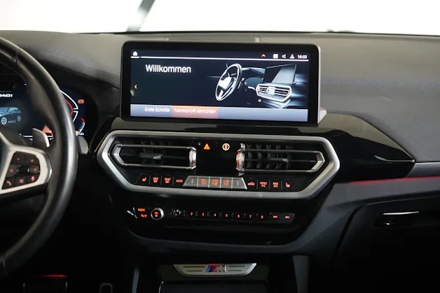 BMW X3 M40i Travel