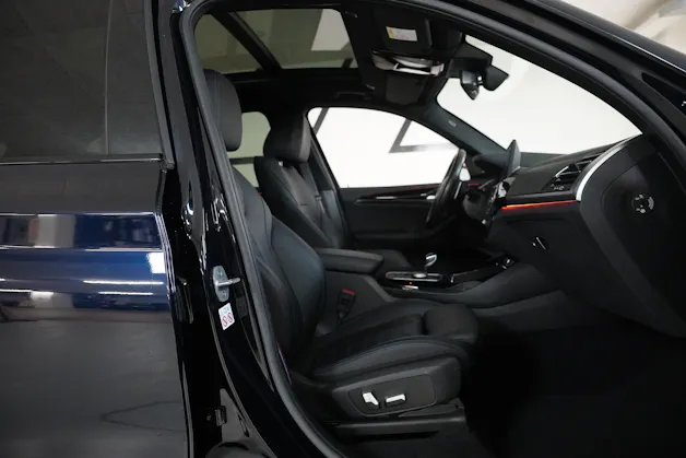 BMW X3 M40i Travel