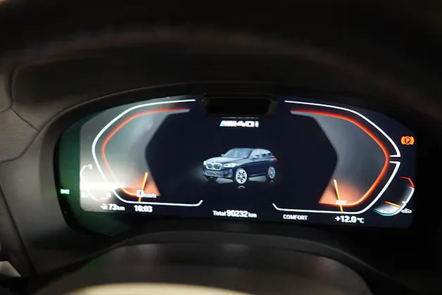 BMW X3 M40i Travel