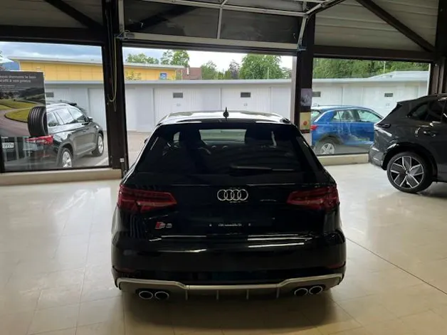 AUDI S3 Sportback 2.0 TFSI quattro S-tronic