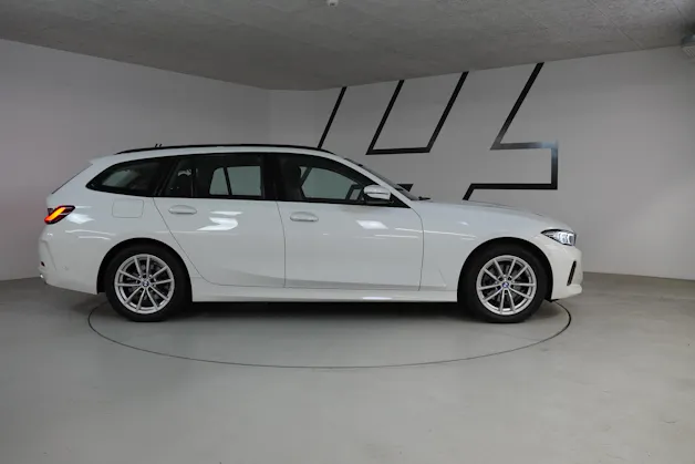 BMW 320d xDrive 48V Touring Steptronic
