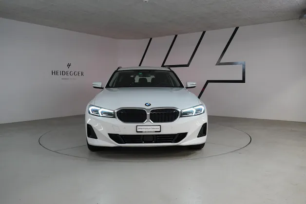 BMW 320d xDrive 48V Touring Steptronic