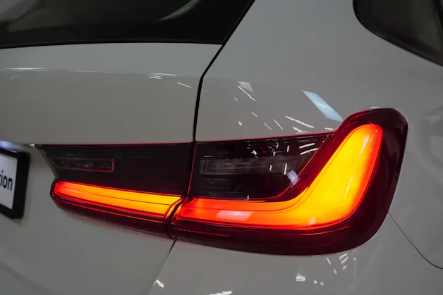 BMW 320d xDrive 48V Touring Steptronic
