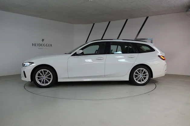 BMW 320d xDrive 48V Touring Steptronic
