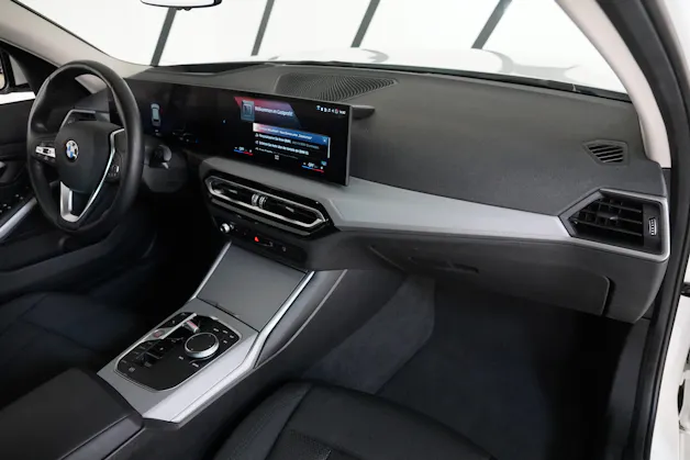 BMW 320d xDrive 48V Touring Steptronic