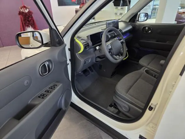 Hyundai Inster 49kWh Vertex Cross