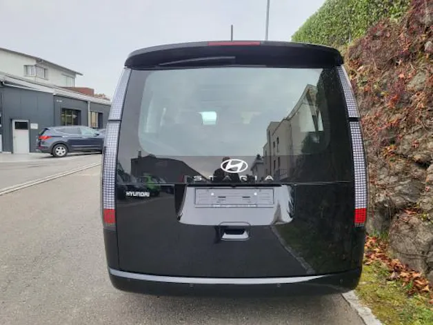 Hyundai Staria W. 1.6 HEV Vertex