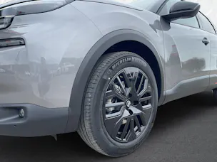 Citroën C4 Hybrid 145 Collection