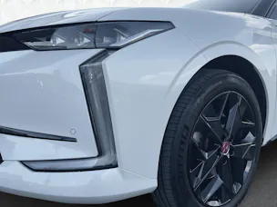 DS Automobiles AUTOMOBILES DS 4 1.6 Performance Line+ EAT8